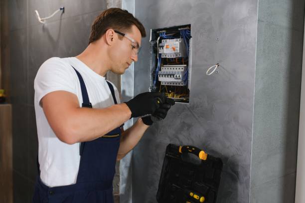 Best Circuit Breaker Repair  in Williston, ND